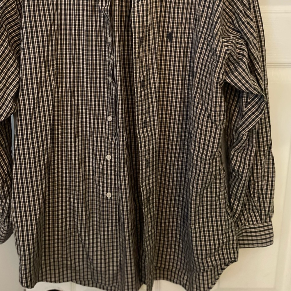 Long sleeve Ralph Lauren checkered button down shirt